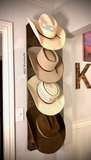 "The Showman" (4 Hat Vertical)